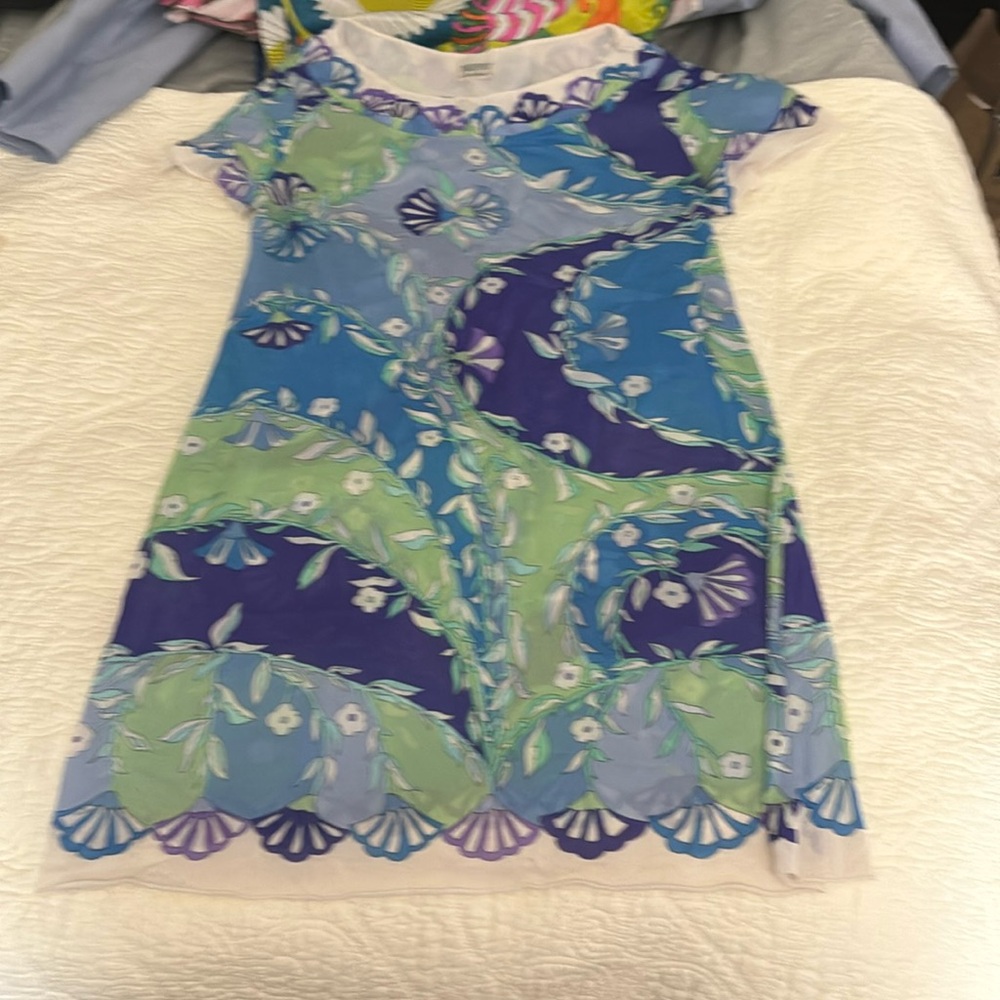 Selling these four items as a lot. Vintage women’s night wear.
